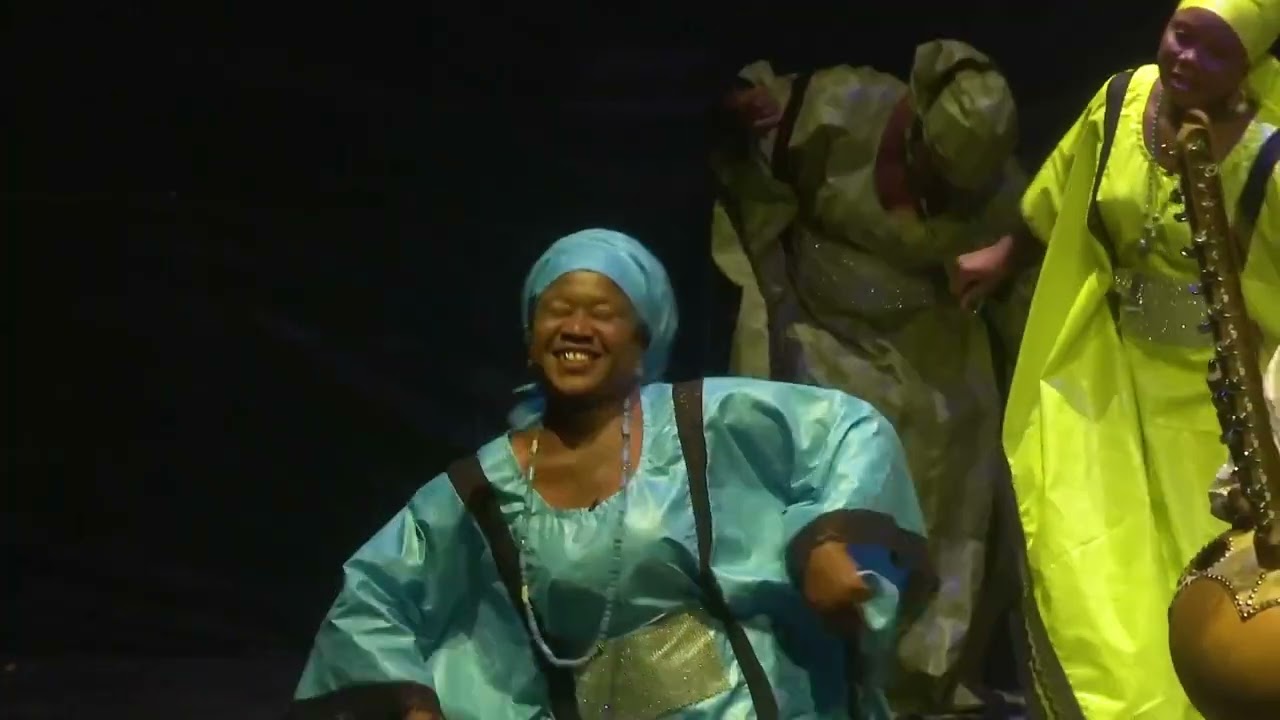 LES BALLET AFRICAINS PROMO NO LOGO