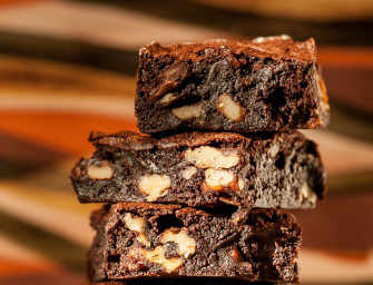 The Finer Cookie: Browned Butter and Red Wine Brownies