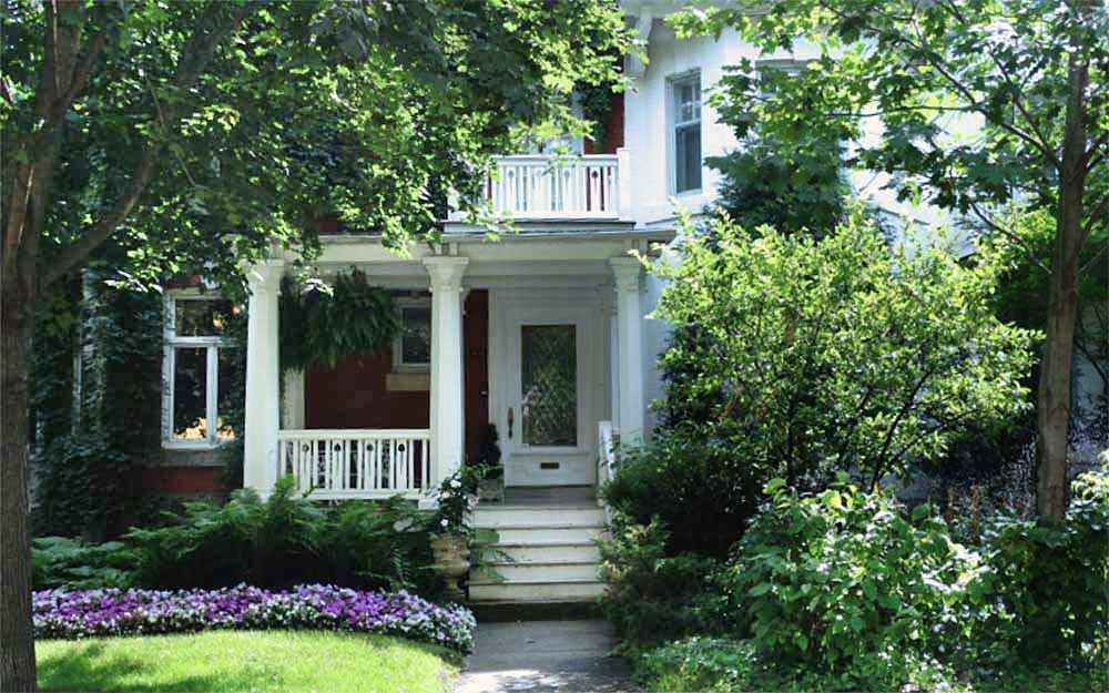 Westmount places and their stories /1 Westmount Magazine