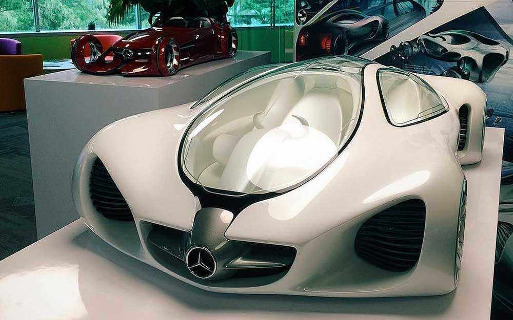 p_mercedes_driverless_car