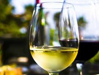 Les vins blancs de Bourgogne