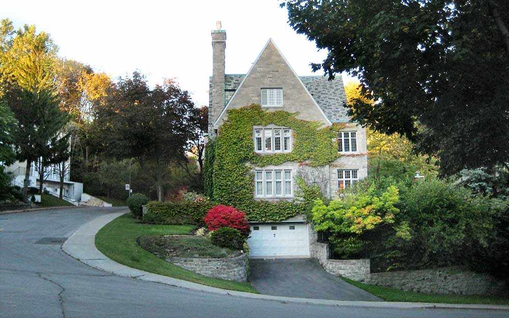 ramsay-street_westmountmag