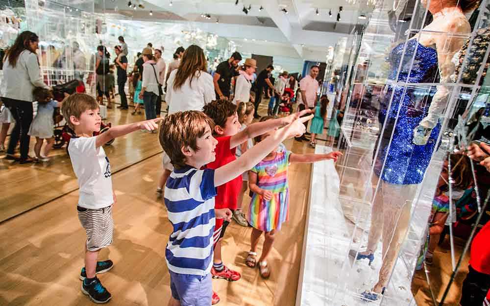 Dimanches en famille au musée d'art contemporain de Montréal