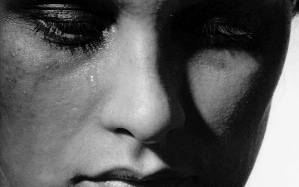 crying-woman-2_westmountmag
