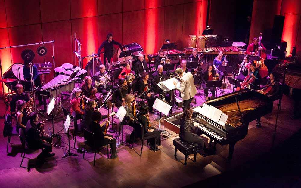 Ensemble SMCQ et Louise Bessette - Photo: Andrea Cloutier – WestmountMag.ca