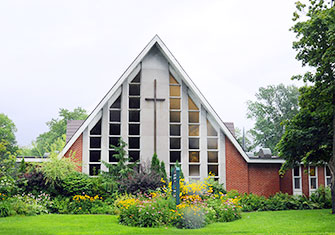 Beaurepaire United Church, Beaconsfield, QC