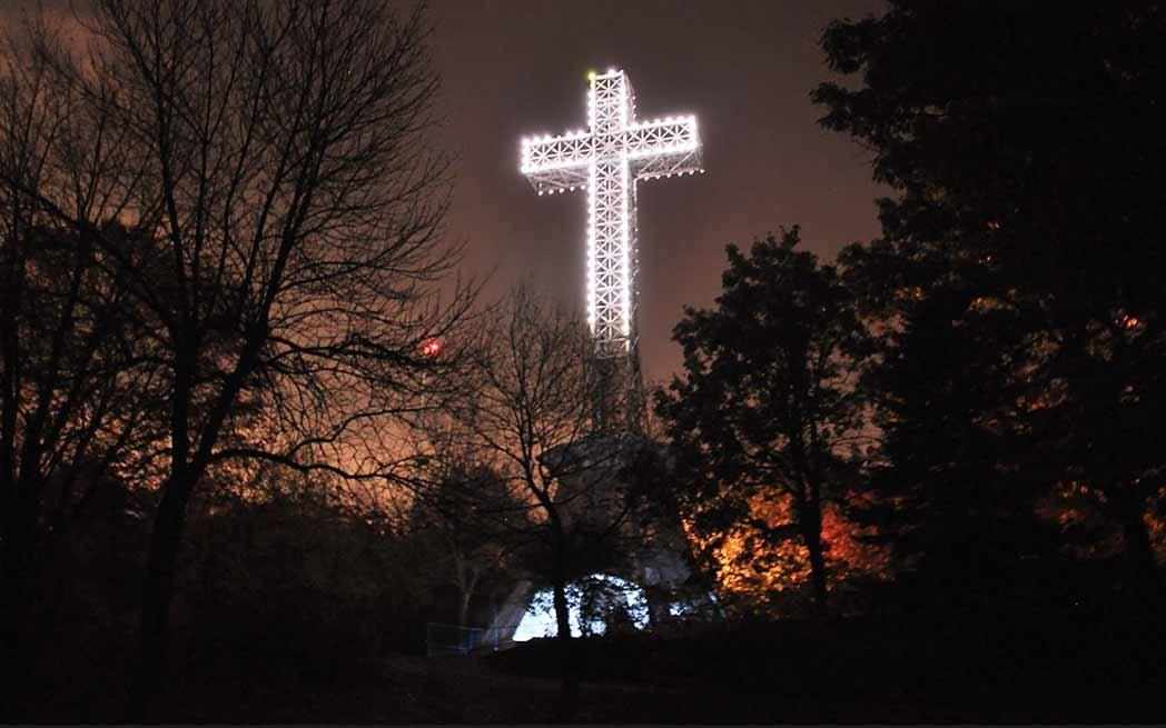 croix-mont-royal_westmountmag