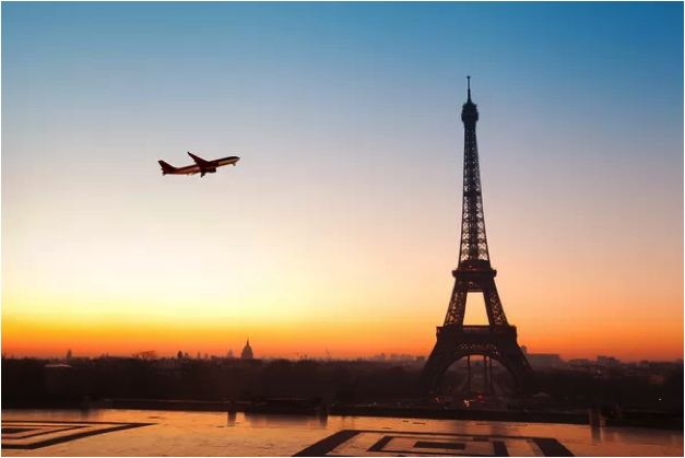 Découvrez Paris, la ville lumière !