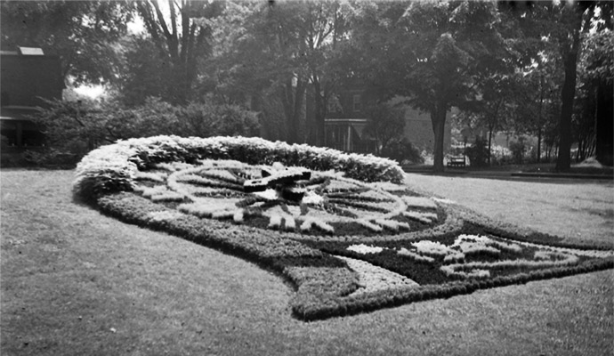 Westmount Floral Clock 1947 
