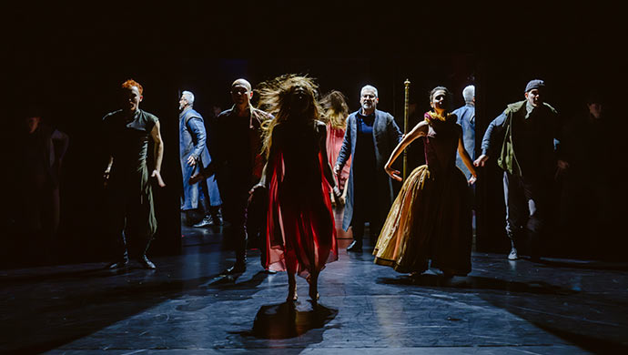 Hamlet, Prince du Danemark est présenté du 13 au 23 mai 2026 au Théâtre du Monument‑National, à Montréal. photo © Stéphane Bourgeois