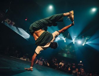 Match d’impro de Breaking <br loading=