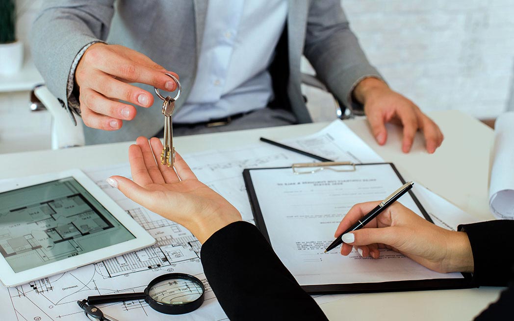 key-exchange-commercial_1048_