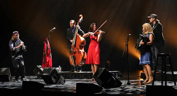 Kleztory en spectacle-lancement de leur sixième album Momentum au Théâtre Outremont