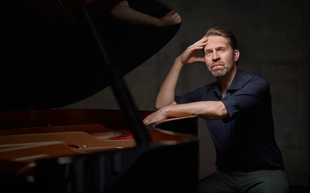 Leif-Ove-Andsnes–Helge-Hansen_1024