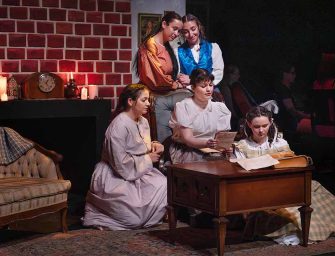 Little Women: <br loading=