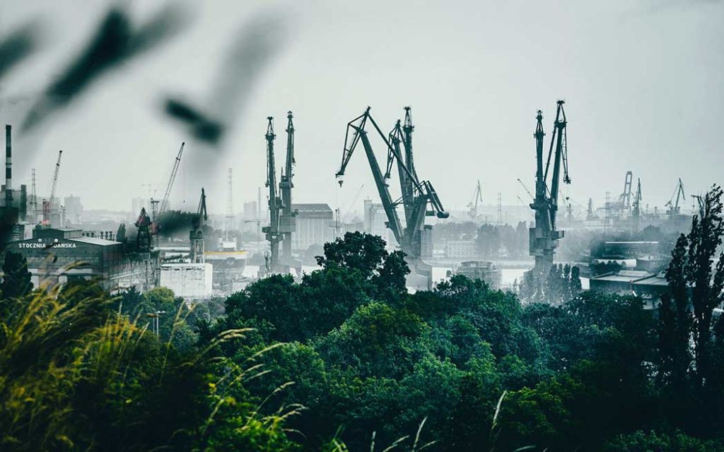Le plus grand défi est d’adopter une approche différente en matière de durabilité. Par Georges Dupras • The biggest challenge professionals in all fields face today is establishing a different approach to sustainability. By Georges Dupras