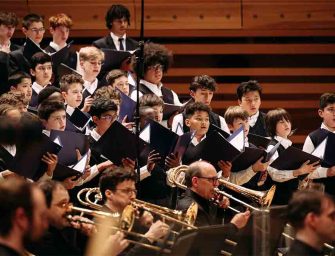 Quand l’OCM fête les Petits Chanteurs du Mont-Royal