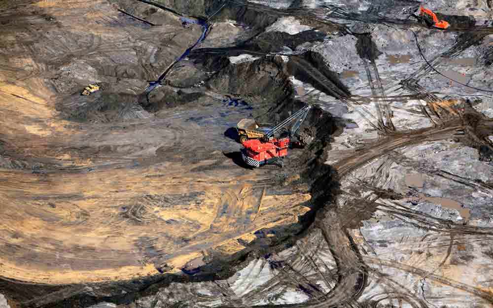 oil-sands_westmountmag