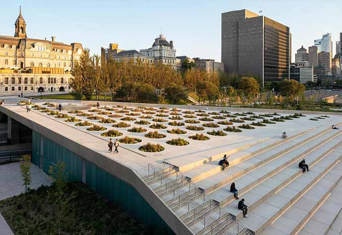 Place des Montréalaises - Lemay en collaboration avec l’artiste Angela Silver et l’équipe d’ingénierie d’AtkinsRéalis