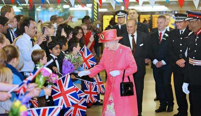 Elizabeth II Royal Diamond Jubilee - WestmountMag.ca