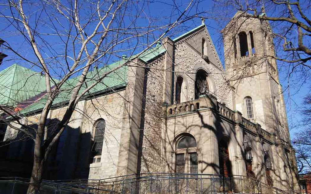 Église Saint-Léon de Westmount - photo © Andrew Burlone