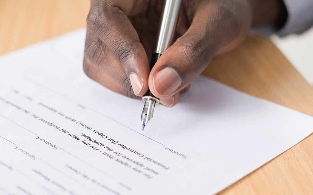 signature-signing_westmountmag