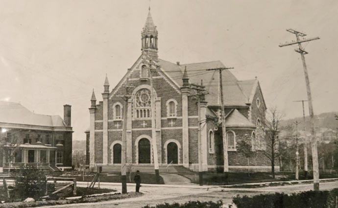 Église Saint-Léon de Westmount