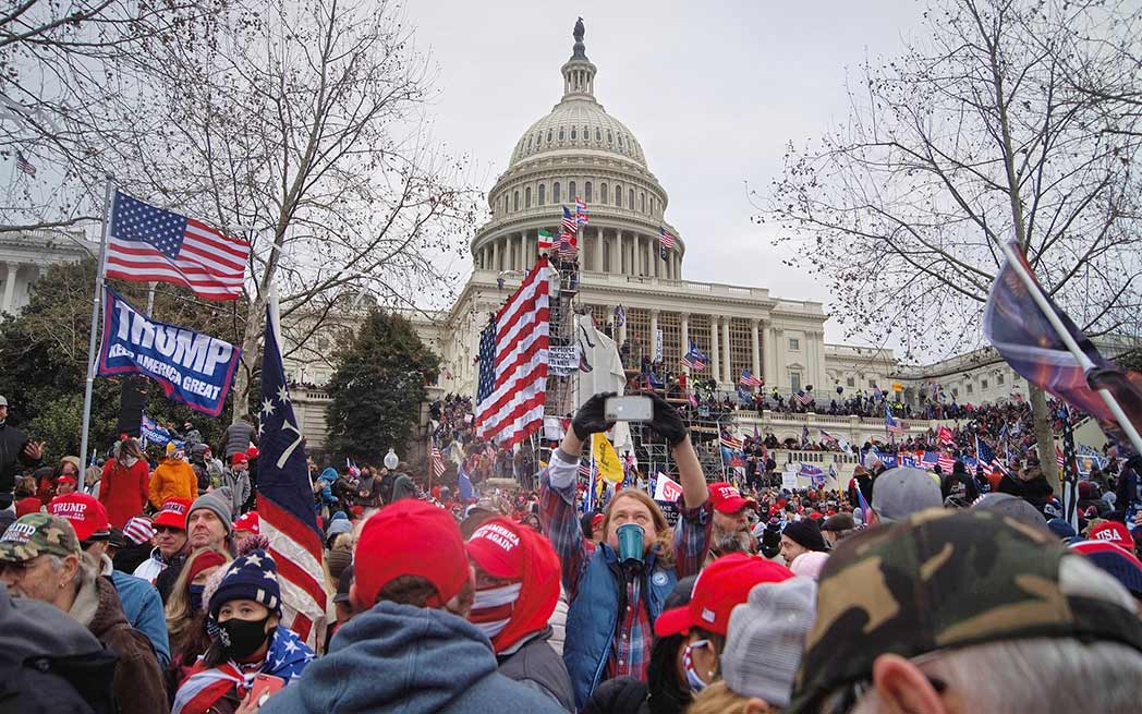 storming-of-the-Capitol_1048_westmountmag.ca