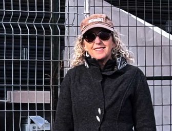 Susan Grundy launches <br loading=