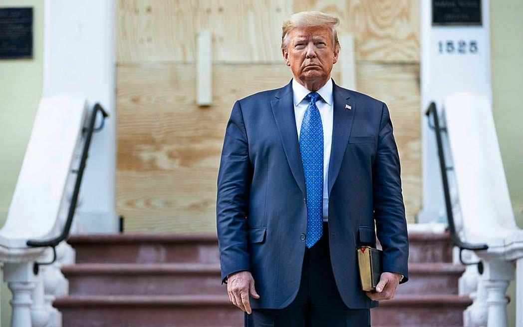 trump-visits-church_westmountmag