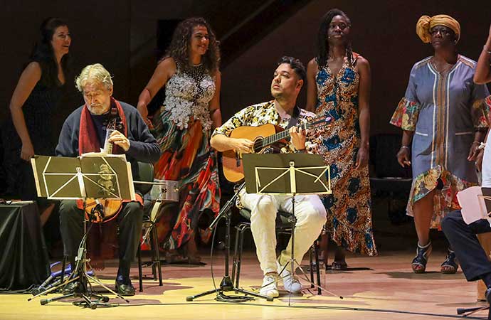 Jordi Savall – - Un-Mar-de-Músicas-Esclaus - photo: Toni-Peñarroya - Maison symphonique | Place des arts, samedi 18 avril 2026, 20h