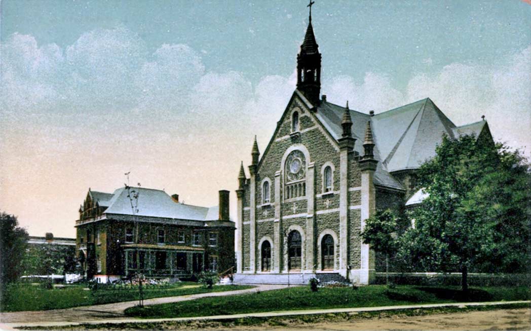 western-avenue_st-leon-catholic-church_1048_westmountmag.ca