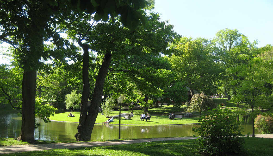 Parc Westmount Park, Westmount QC - photo: Andrew Burlone - WestmountMag.ca